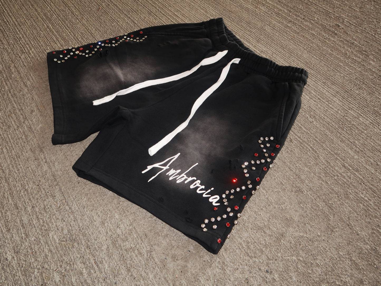 "RADIANT" SHORTS