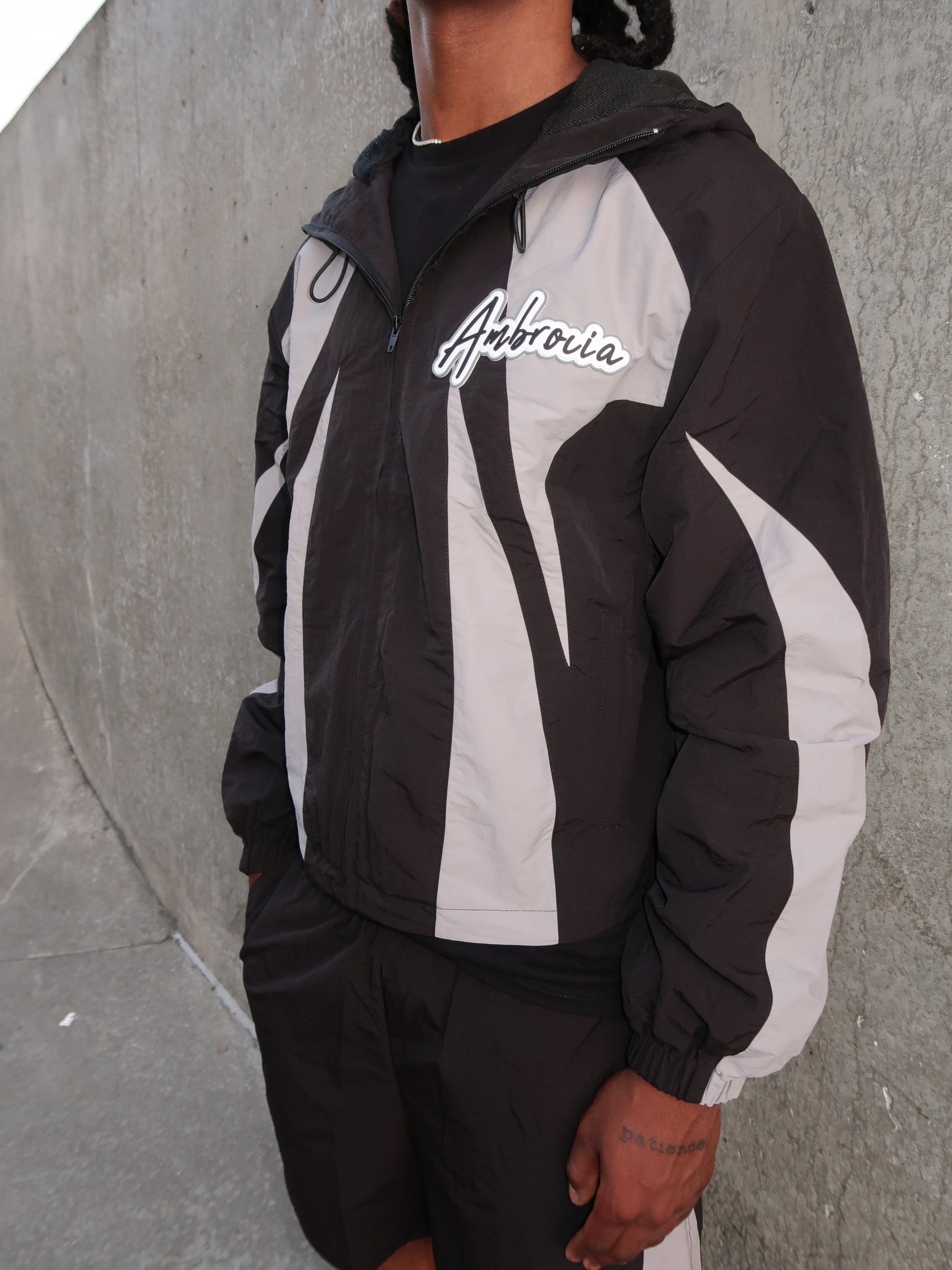 SHADOW WINDBREAKER ZIP UP