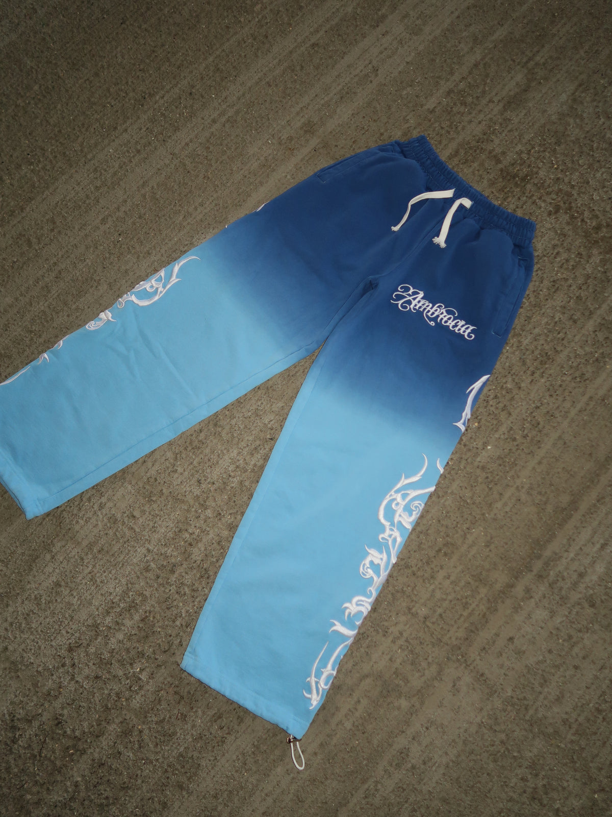 DIVINE GRADIENT SWEATPANTS