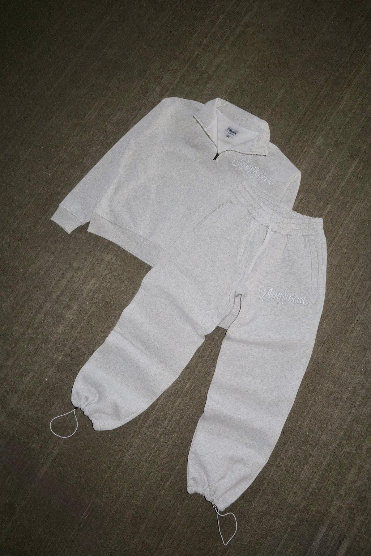 GREY ASCEND SWEATSUIT