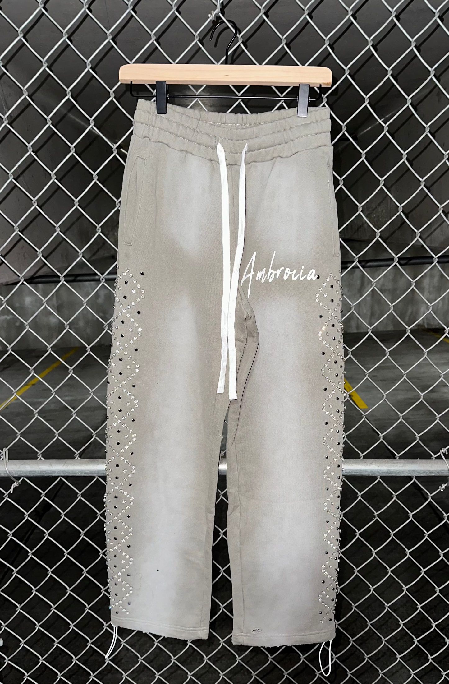 "GREY RADIANT" PANTS