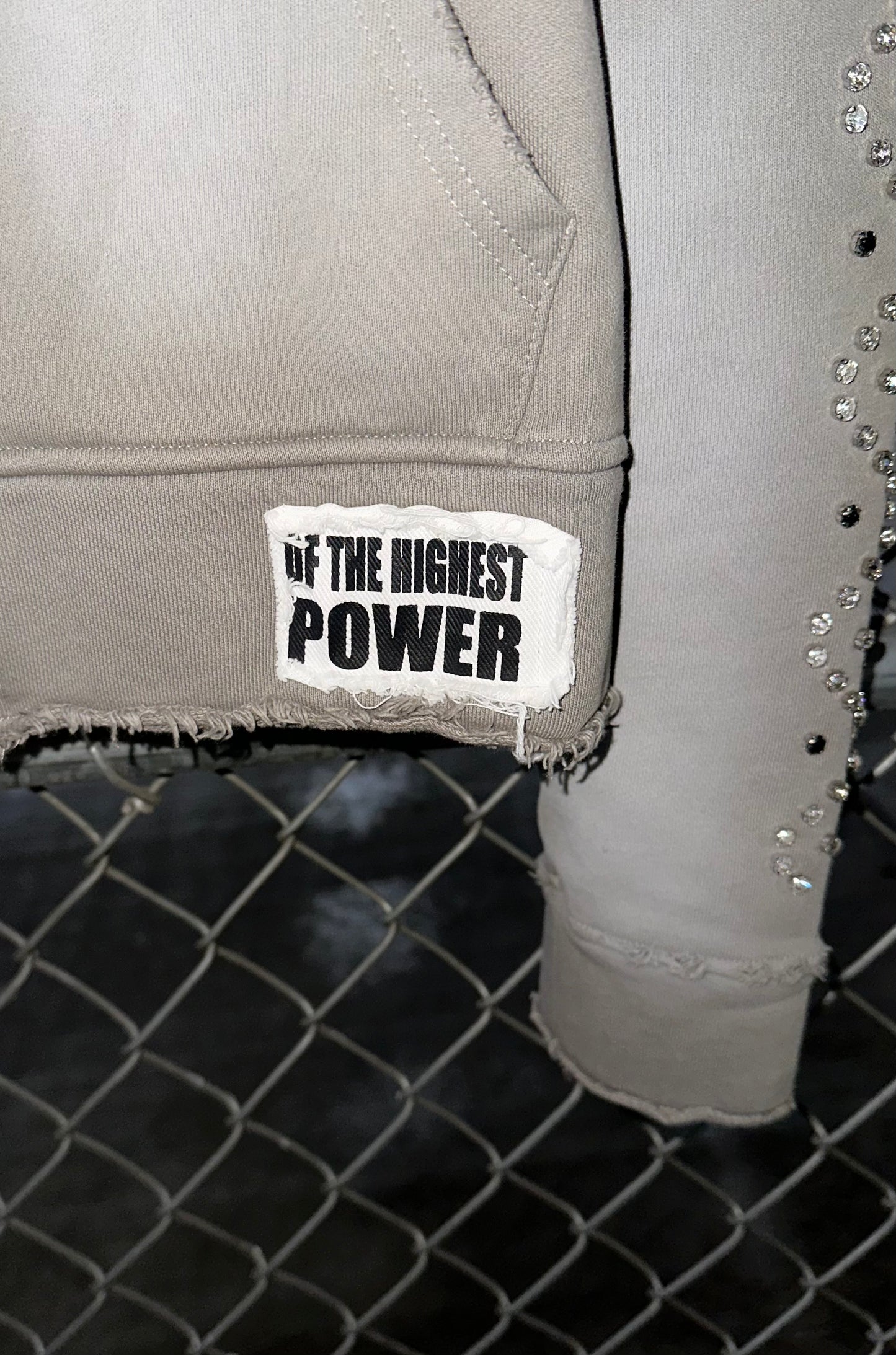 "GREY RADIANT" ZIP-UP