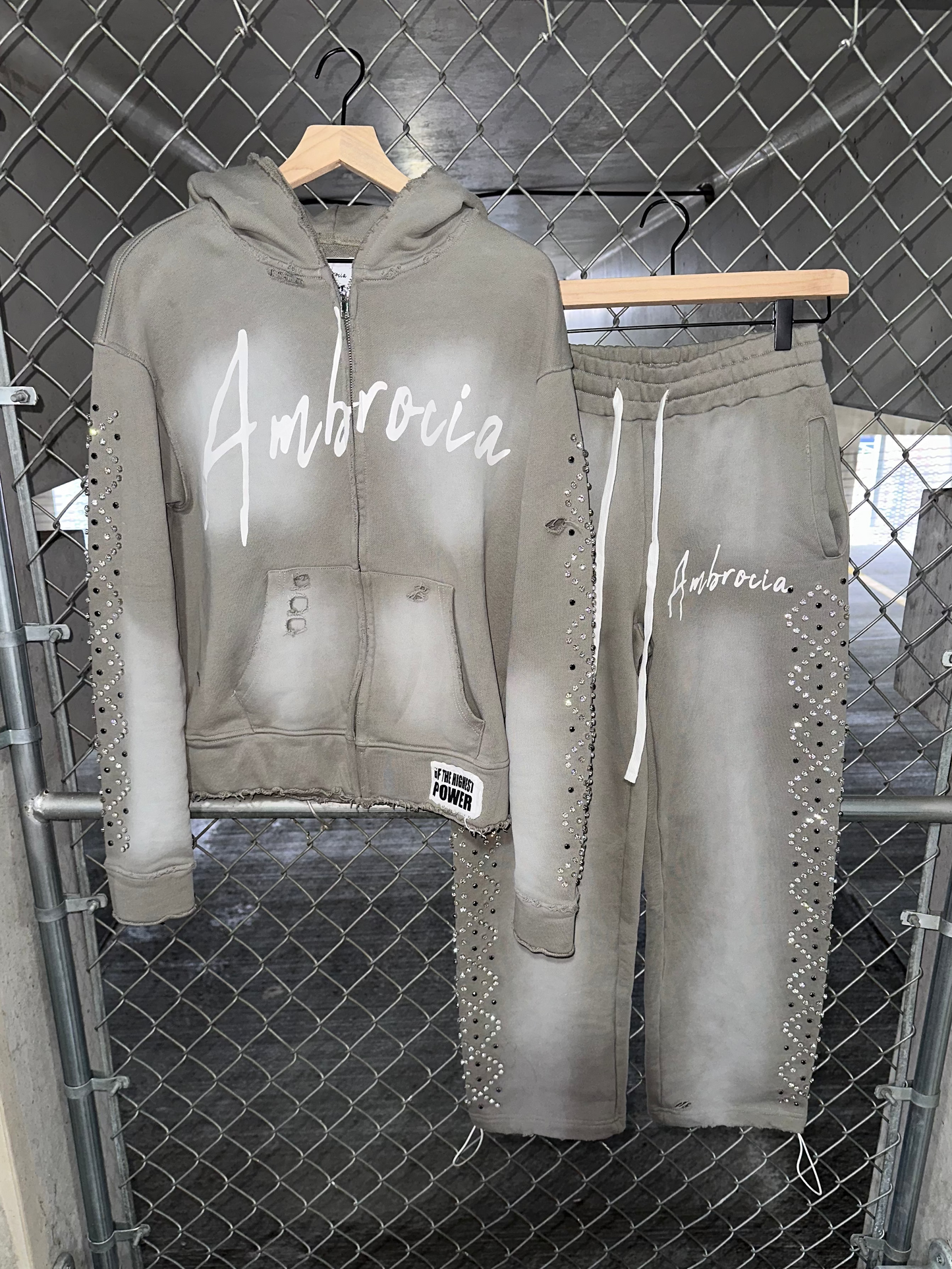 "GREY RADIANT " SWEATSUIT